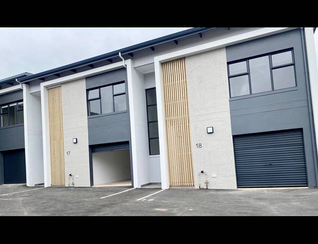 3 BEDROOM DUPLEX FOR SALE IN WESTBROOK